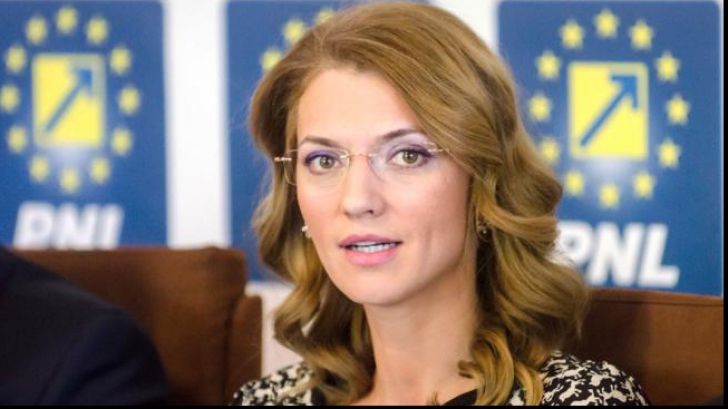 Alina Gorghiu, candidata PNL pentru șefia Senatului, după înlăturarea lui Meleșcanu