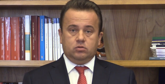 Senatorul PSD Liviu Pop recunoaște meritele guvernului PNL. Ce spus despre doi miniștri