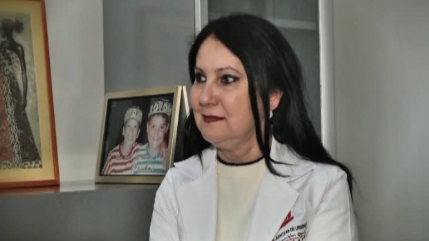 Sorina Pintea, care suferă de o boală gravă, a trecut prin drama românului obișnuit. Patru medici au văzut-o până la diagnosticul corect