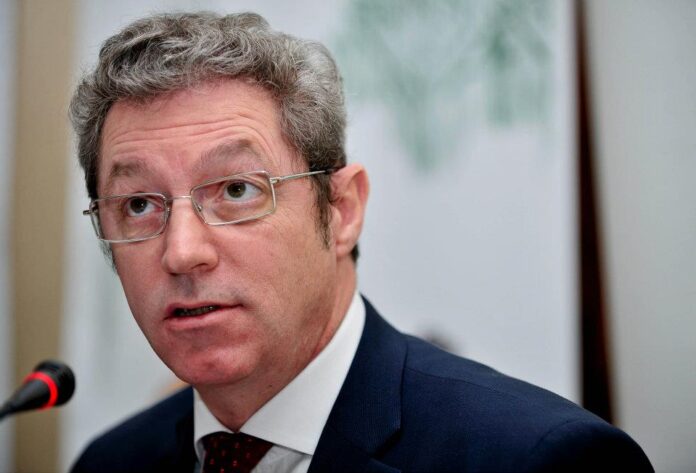 ”Acest virus parșiv se ascunde în praf și în mizerie”, Apelul făcut de Adrian Streinu Cercel