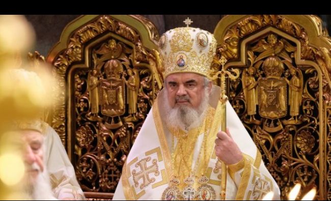 Redeschiderea bisericilor analizată de premierul Orban Patriarhul Daniel