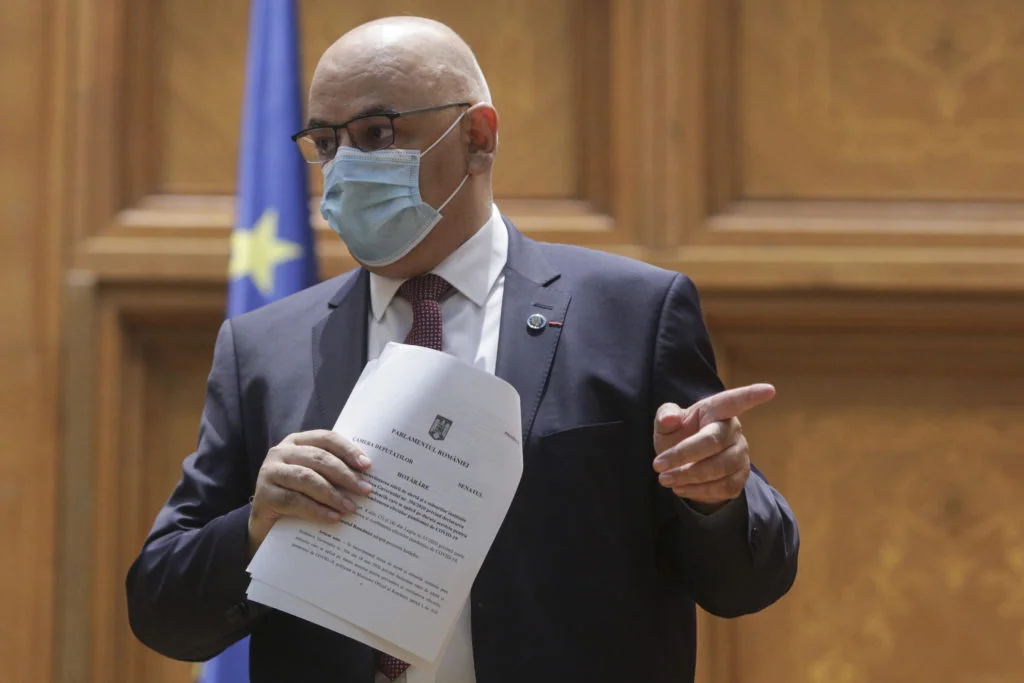 Un vaccin împotriva coronavirusului nu va rezolva instantaneu situația