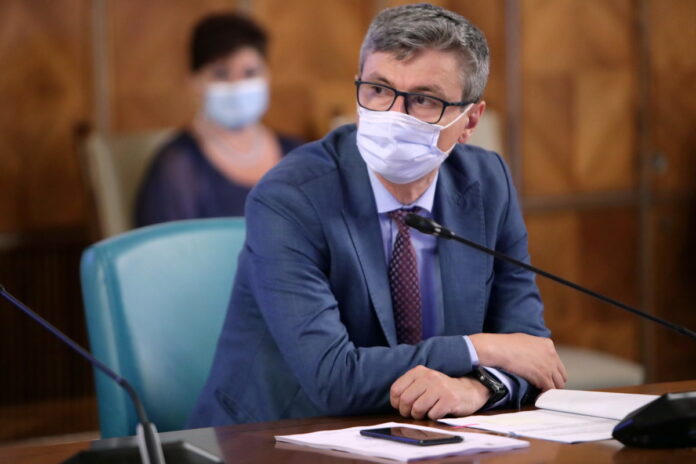 Ministrul Economiei, Virgil Popescu, s-a infectat cu coronavirus: „Masca vă poate proteja”