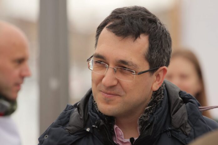 Vlad Voiculescu anunță privatizarea sistemului asigurărilor de sănătate