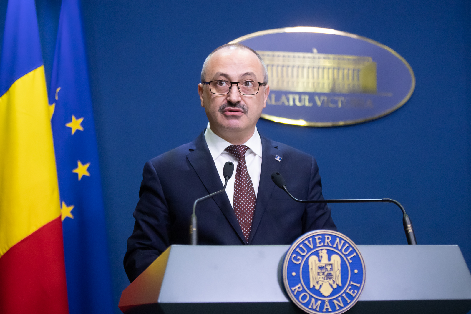 Secretarul general al guvernului, Antonel Tănase, demisionează din funcție la cererea premierului interimar Nicolae Ciucă