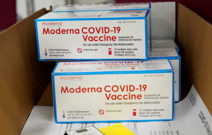 Vaccinul Moderna ar fi mai puțin eficient în cazul mutației Africa de Sud