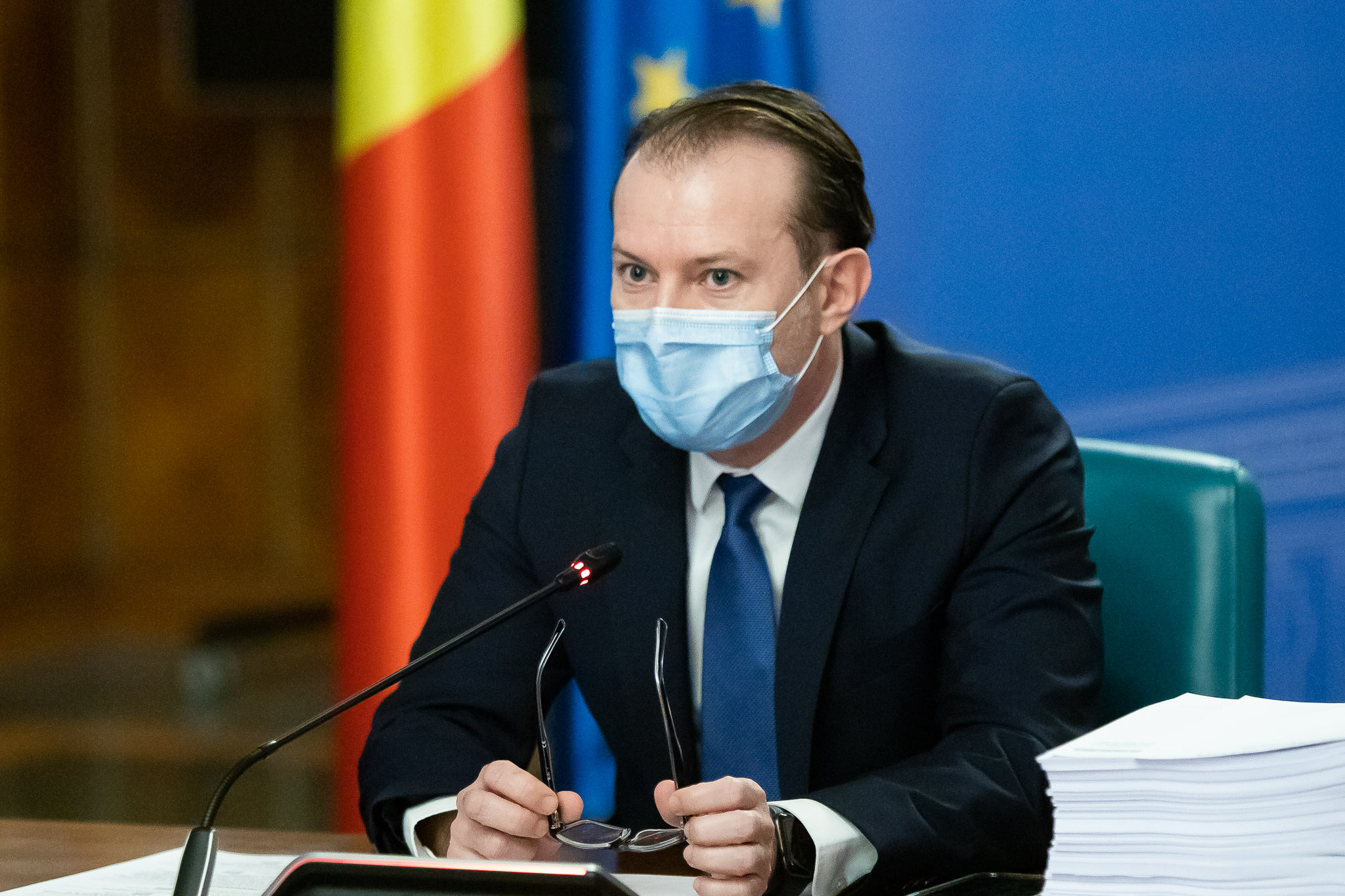 Florin Cîțu, apel către români să se înscrie pe listele de așteptare pentru vaccinare: Sper să nu ajungem să avem doze nefolosite