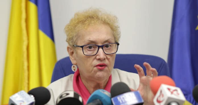 Studenții cer Avocatului Poporului să atace la Curtea Constituțională