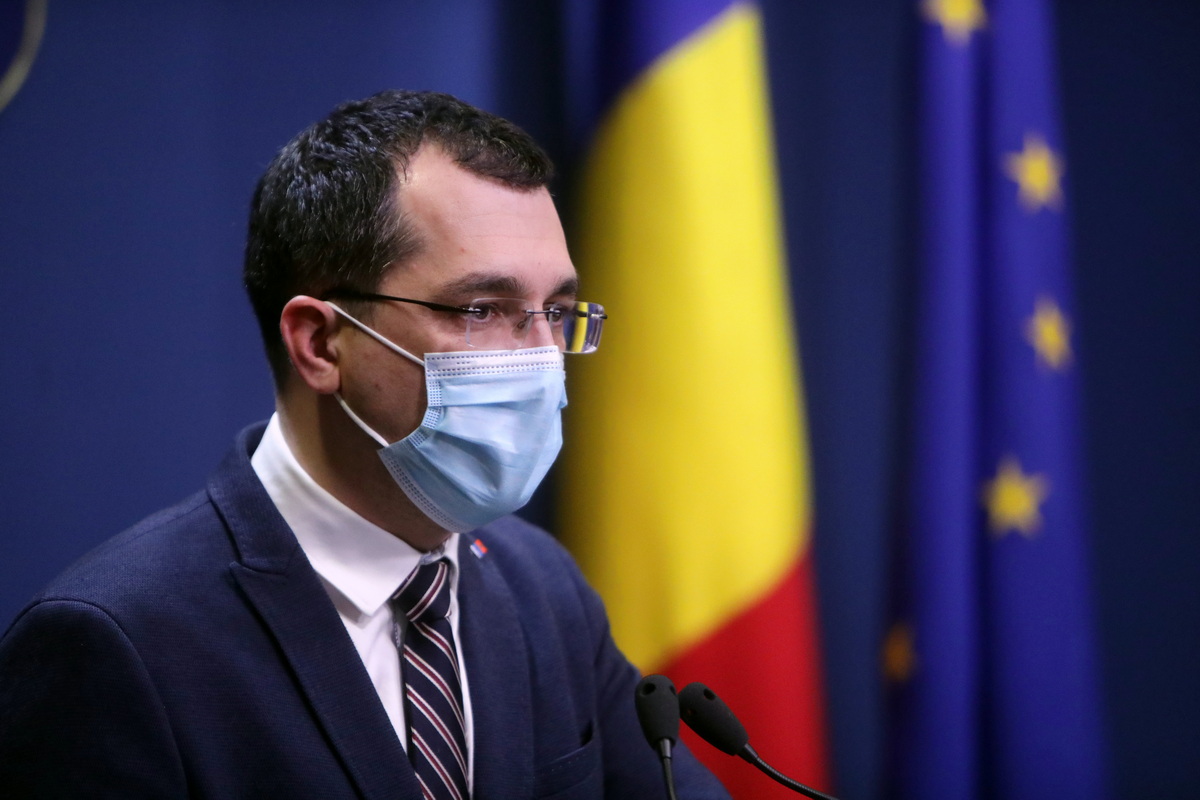  Vlad Voiculescu, demis de premier. Dan Barna va fi ministrul interimar al sănătății