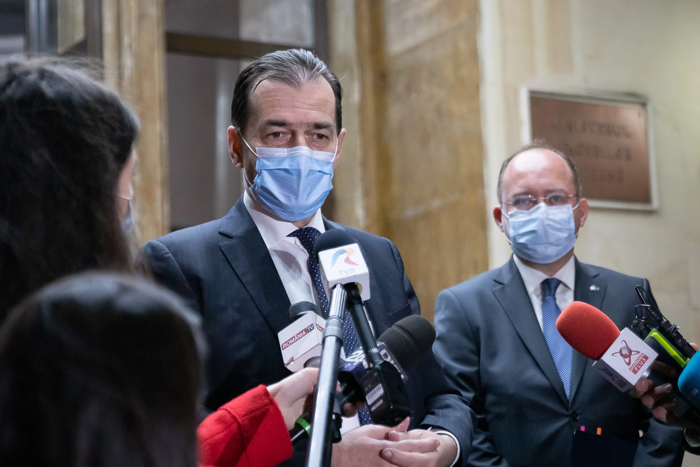 Ludovic Orban nu e de acord ca cei care muncesc după 65 de ani să fie scutiți de plata CAS