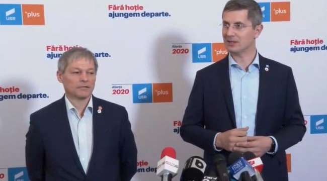 Dacian Cioloș l-a anunțat pe Dan Barna în direct că o să candideze la șefia partidului. Reacția lui Barna