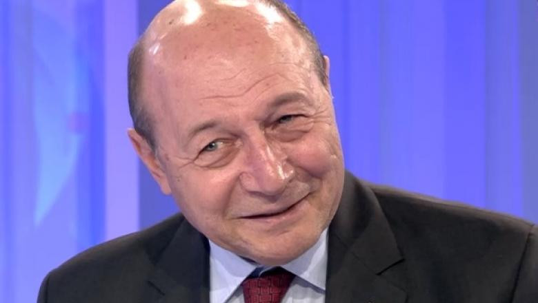 Traian Băsescu: Celebrul Drulă trebuia să-și dea demisia. Mă mir că nu ați spus că mecanicul era beat pentru că a băut cu mine