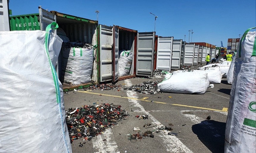 Containerele cu deșeuri trimise din România pentru că nu aveau acte