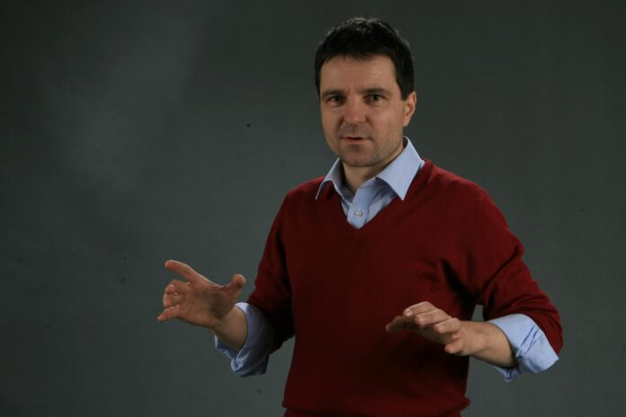 Angajările în Primăria Capitalei sunt făcute cu dedicație