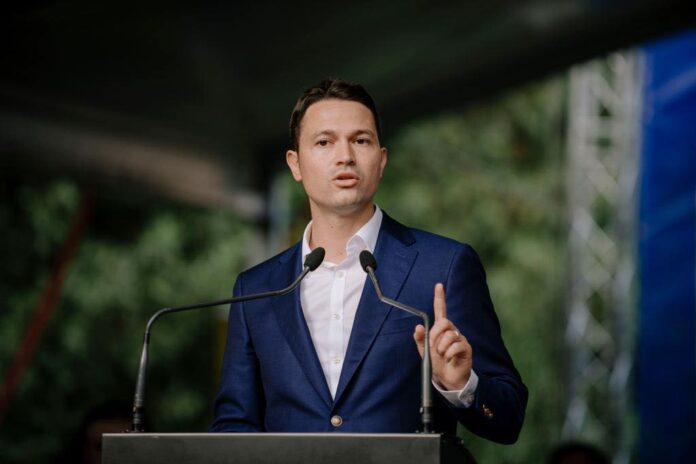 Reglementarea căsătoriei, admiterea între persoanele de același sex