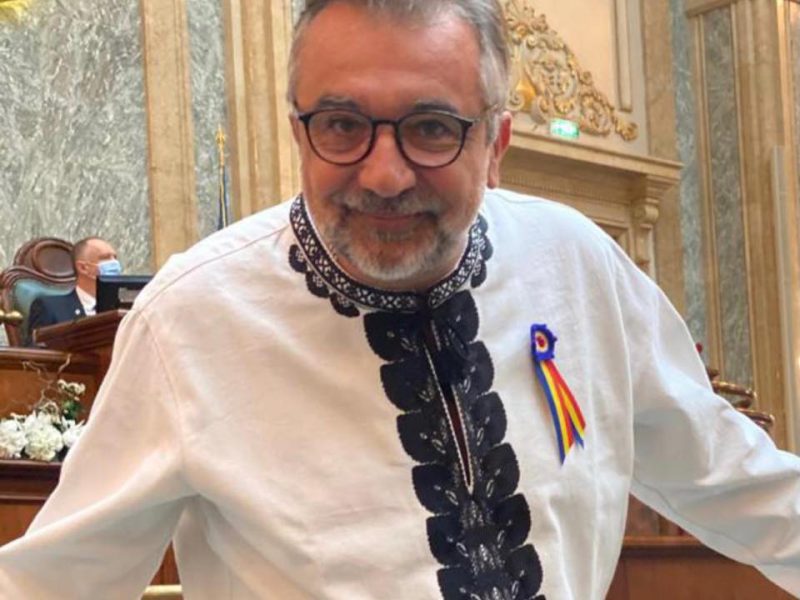 Lucian Romașcanu a luat COVID a doua oară. Ministrul Culturii explică