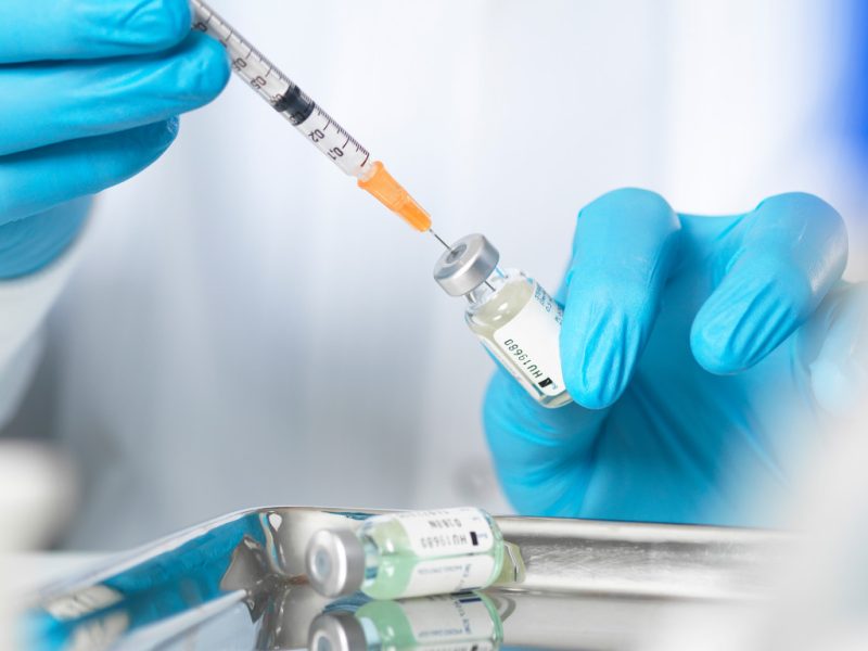 Vaccinarea obligatorie anticovid este impusă în Italia
