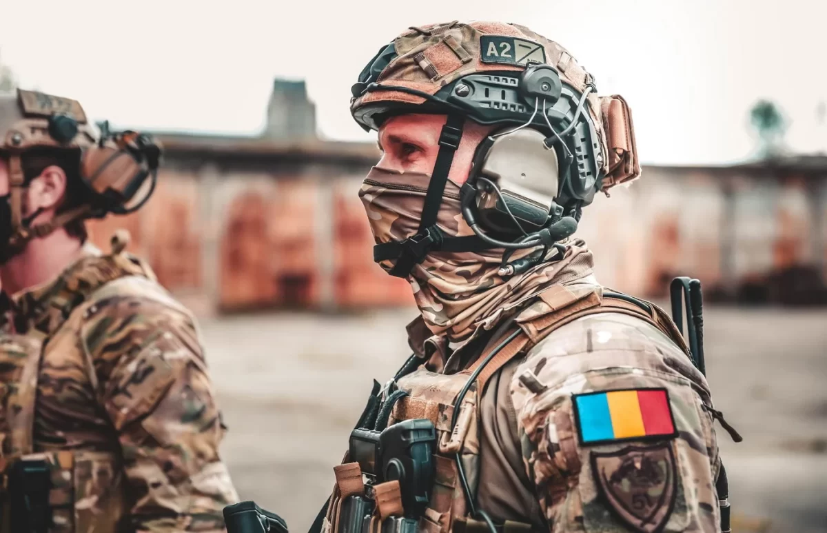 soldați români