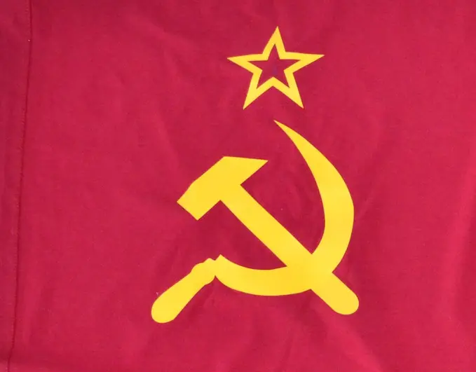 Steagul roșu din cel de-Al doilea Război Mondial a fost arborat