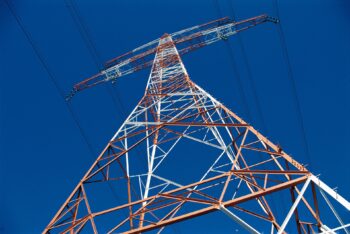 Pana de curent din Spania, provocată de „dispariția inexplicabilă a energiei din rețea". Posibile explicație 4 Energie electrica