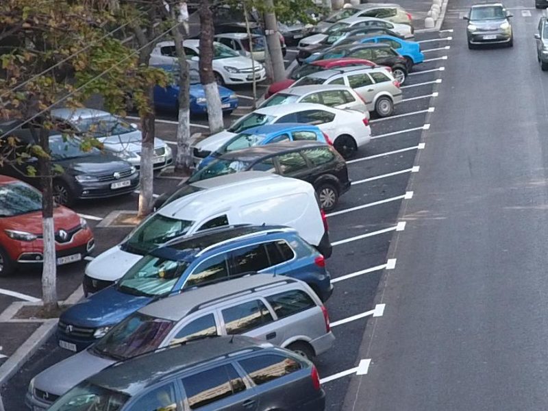 Regulamentul de parcare din București va fi aplicat de luni, 15 august