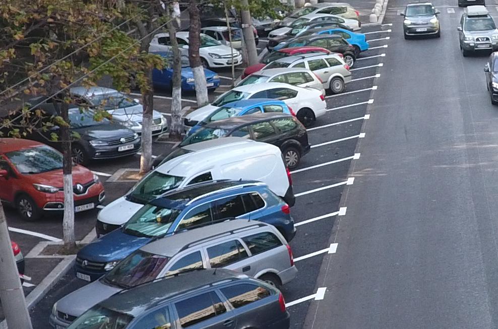 Regulamentul de parcare din București va fi aplicat de luni, 15 august