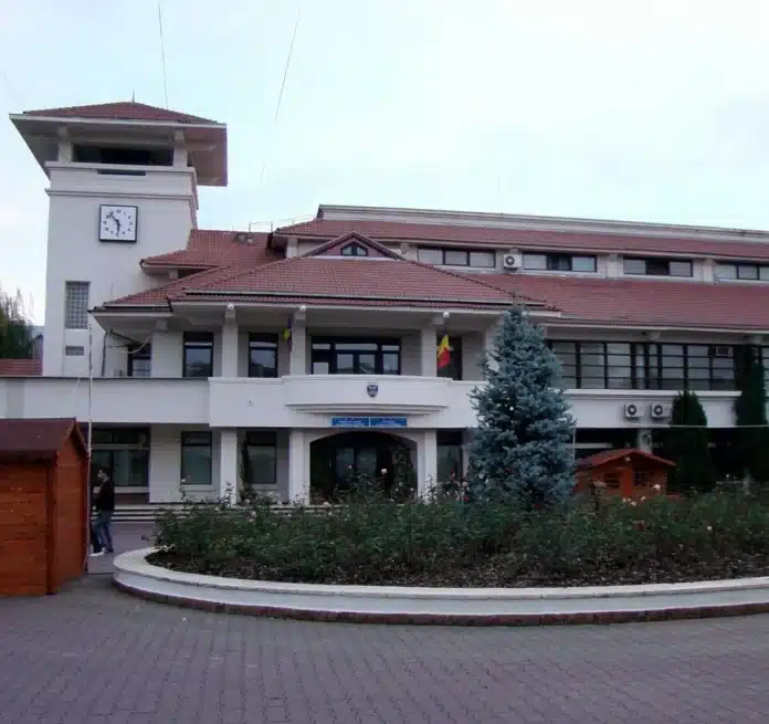 Percheziții la Primăria Otopeni au loc luni, procurorii DNA căutând dovezi