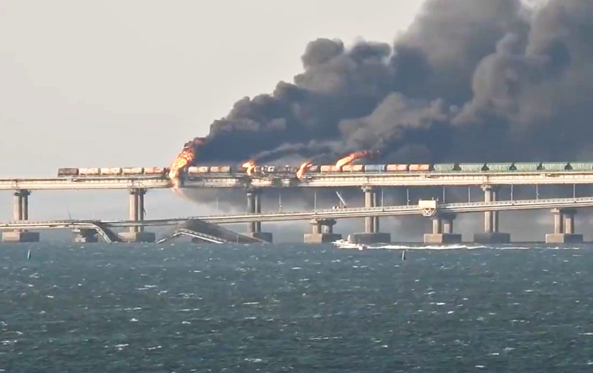 Exploziile de la Podul Crimeii reprezintă „un atac terorist” spune Putin