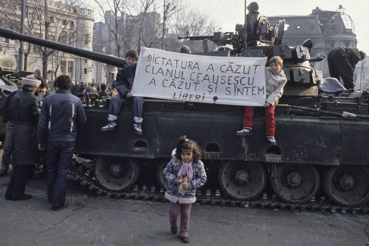 Situația din România este mai proastă ca înainte de 1989, cred românii