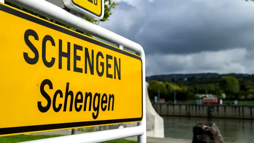 Intrarea României în Schengen ar putea fi blocată de Consiliul UE