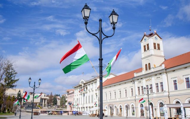 O jurnalistă maghiară din Târgu Mureș este amenințată cu spânzurarea