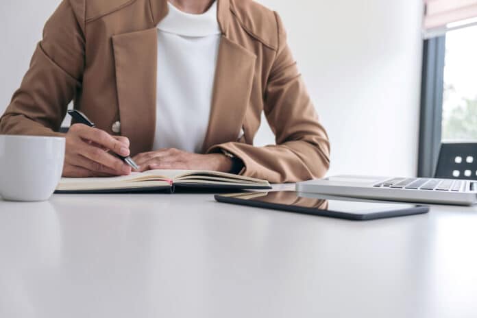 Discriminarea femeilor din punctul de vedere al funcțiilor publice