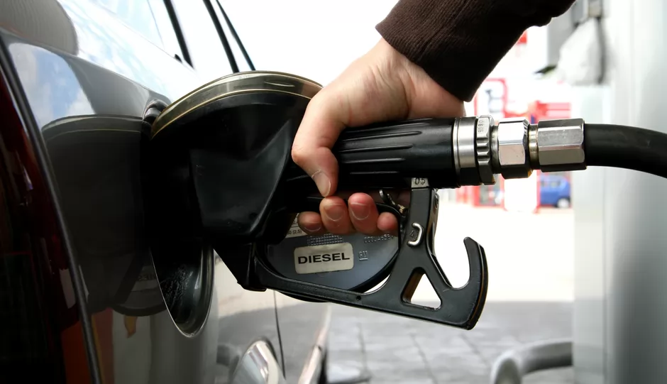 Compensarea cu 50 de bani a carburanților nu se va mai aplica
