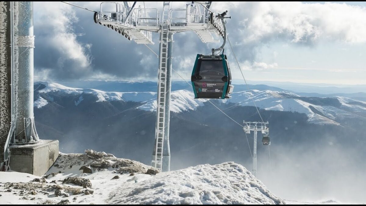 Prețurile la schi în Sinaia au depășit toate așteptările. Comparațiile turistilor