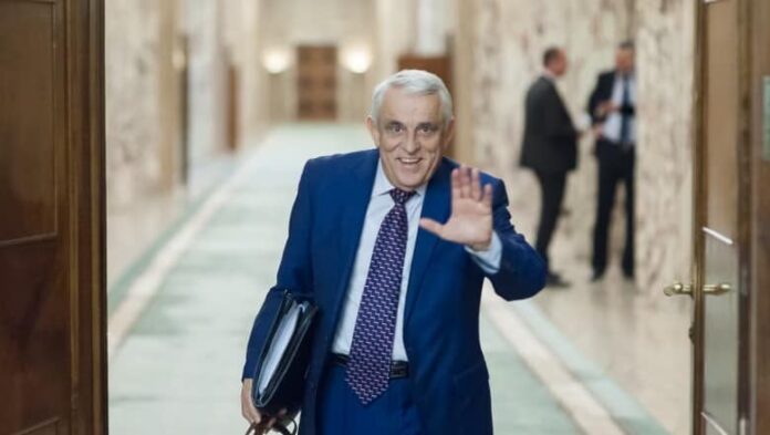 Petre Daea a sforăit în timpul unei intervenții în direct, într-o emisiune TV