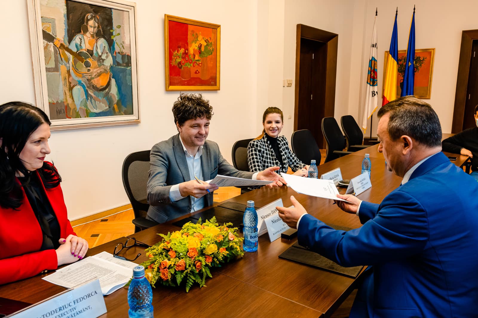 Nicușor Dan refuză să semneze autorizațiile de reparație pentru case