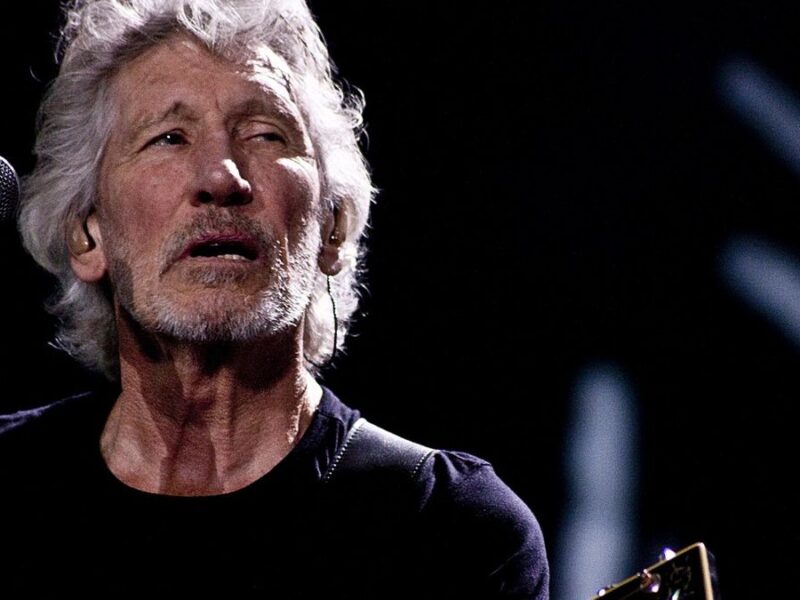 Cofondatorul Pink Floyd, Roger Waters, a fost solicitat să reprezinte Rusia