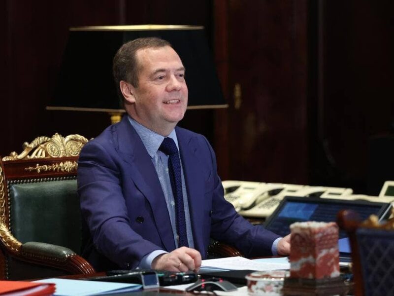 Dmitri Medvedev a amenințat cu o șarjă de rachete CPI din Marea Nordului
