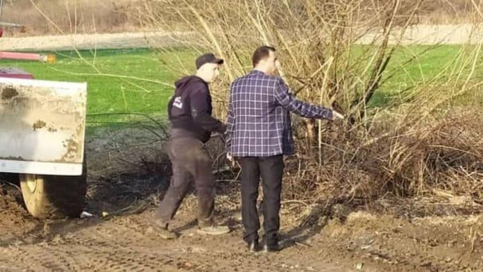 Primarul dintr-o comună din Gorj vrea să facă un bazin olimpic de înot