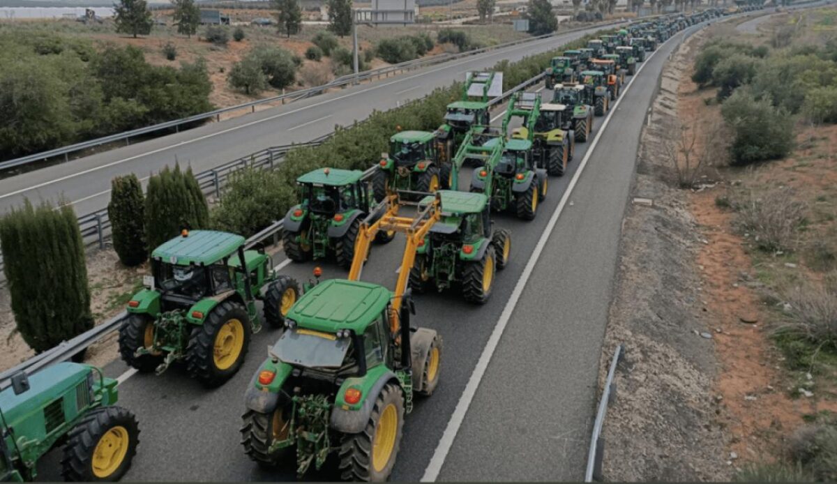 Protestele fermierilor sunt anunțate pentru vineri în toată țara