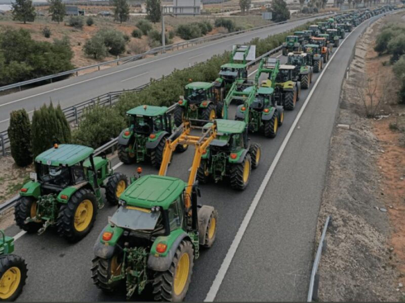Protestele fermierilor sunt anunțate pentru vineri în toată țara