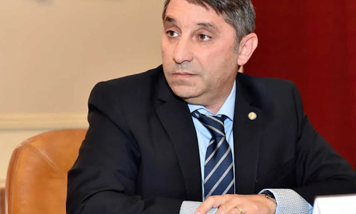 Președintele Federației Părinților, Iulian Cristache, apel către profesori