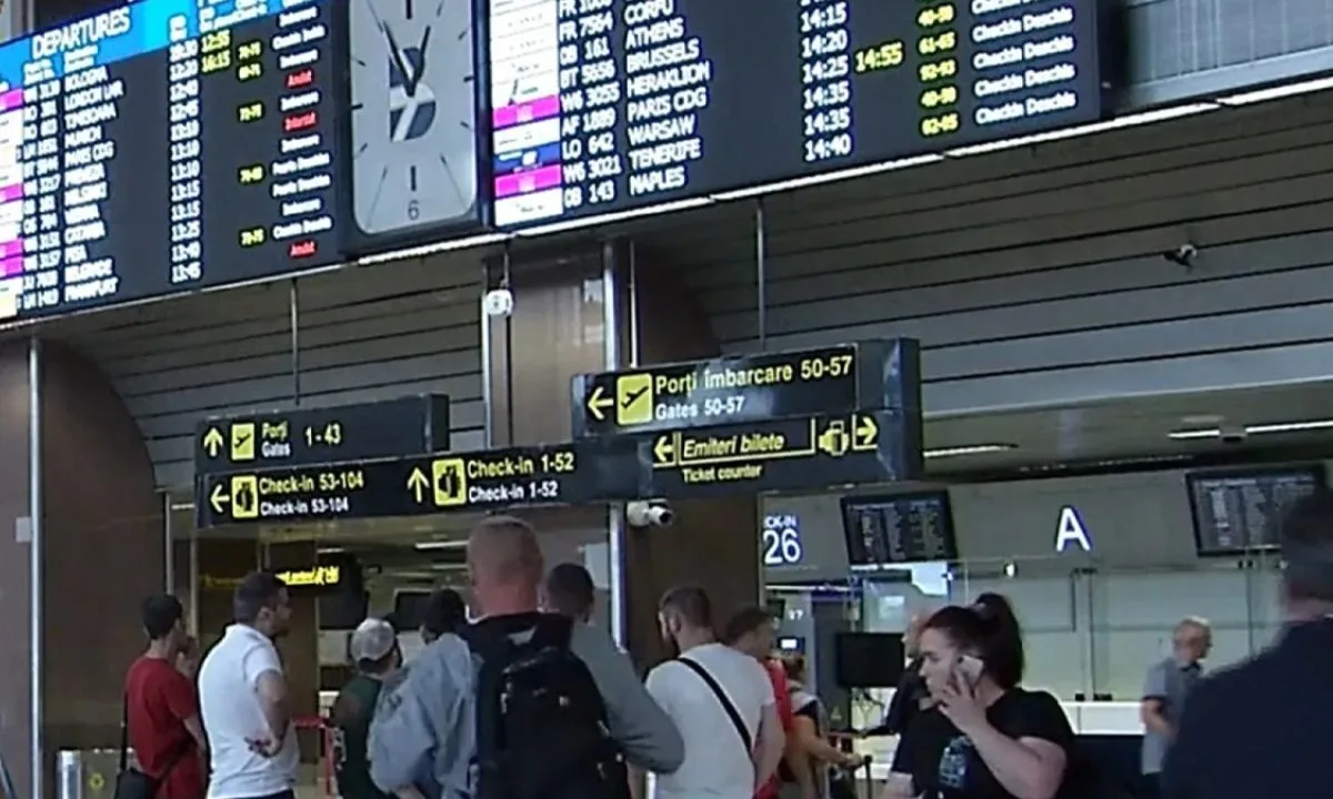 Compania Națională Aeroporturi București a închis duty-free la Otopeni