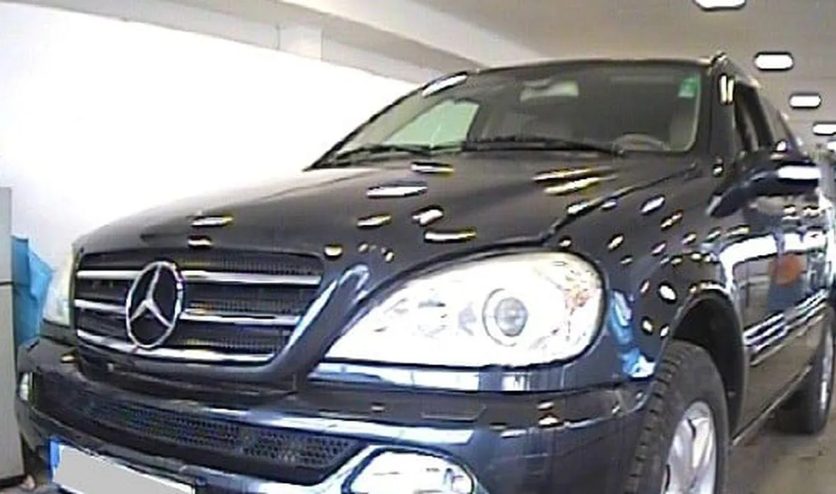 ANAF organizează o licitație pentru vânzarea unui autoturism Mercedes