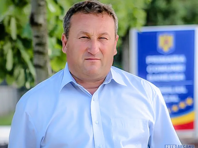 Primarul din Bolboși, Viorel Rotaru, este acuzat de abuz și jigniri