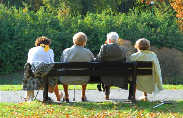 Indicele de îmbătrânire din România, o creștere a proporției de vârstnici