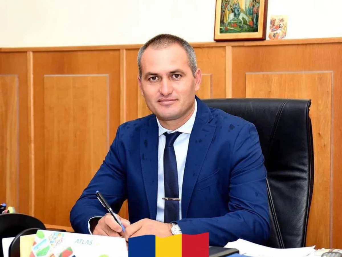 Primarul PSD din Crevedia, Petre Florin, a fost condamnat penal în 2016