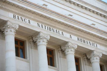 BNR a sancționat 13 bănci din România.
