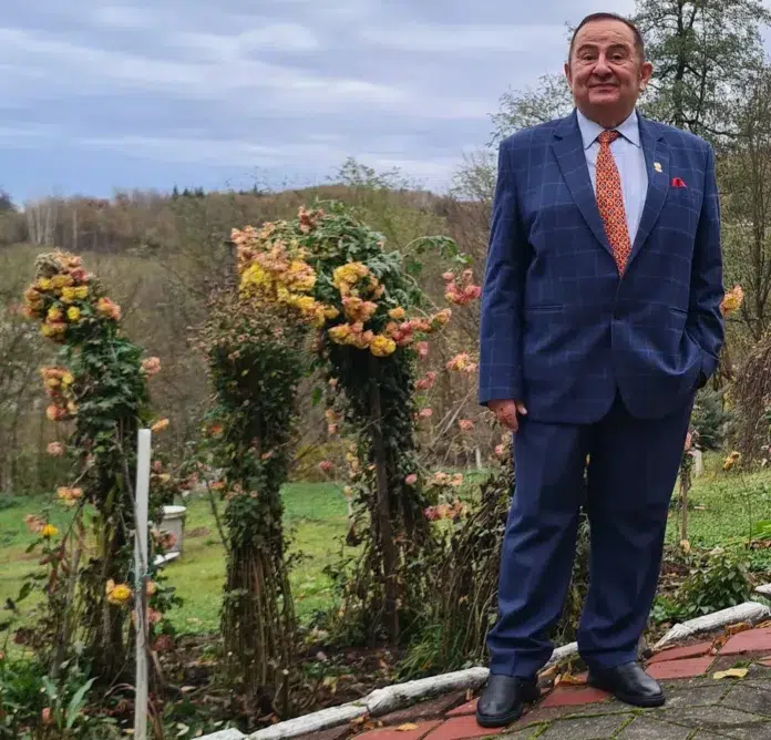 Dan Ilie Morega, fostul prefect de Gorj, tras pe dreapta de polițiști. Dosar penal pentru permis