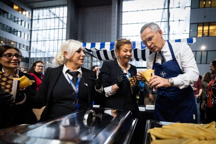 Cine va conduce NATO după Jens Stoltenberg? Cine e candidatul favorit